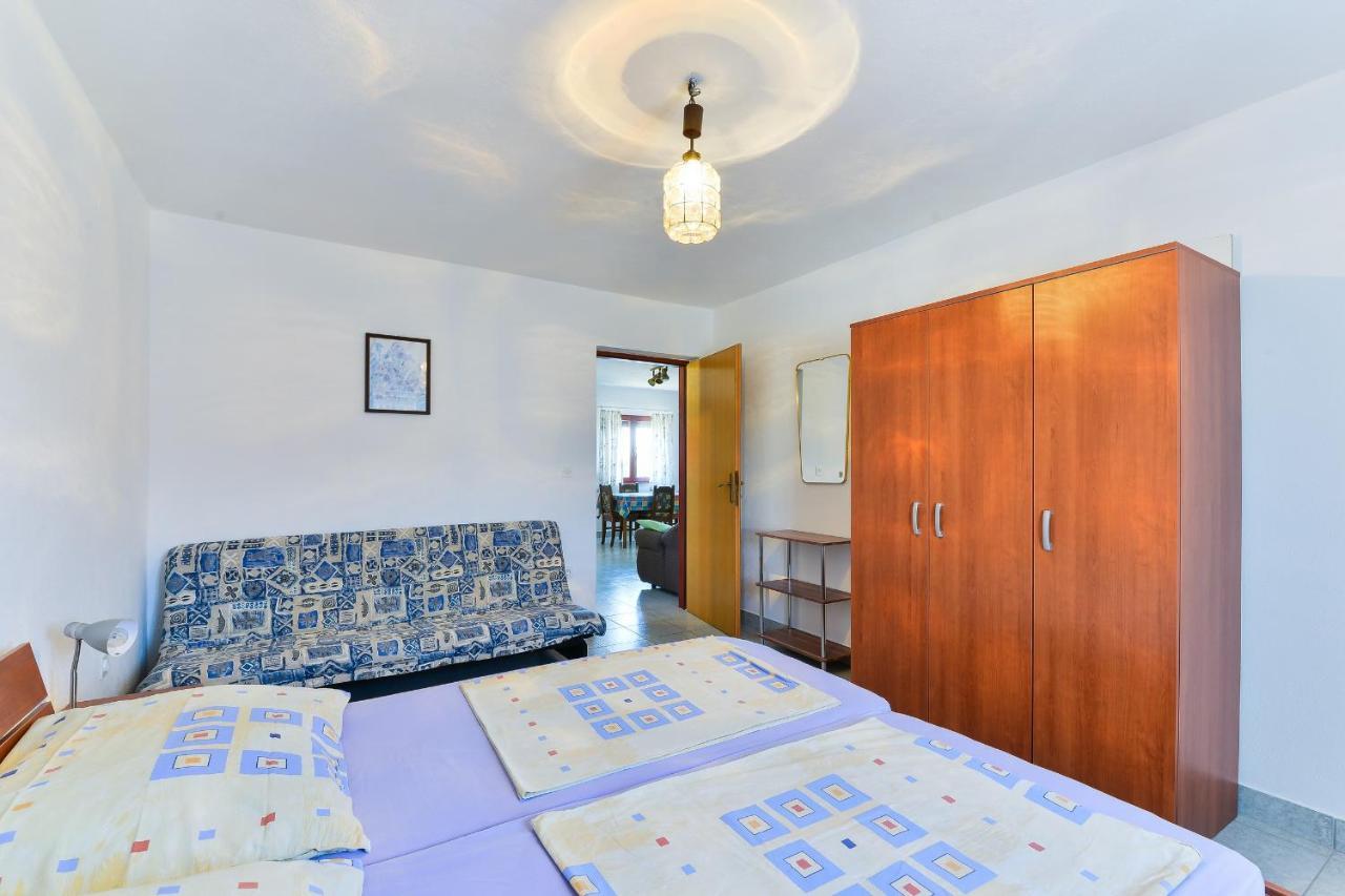 Apartments Gogoljak Vir Exterior foto